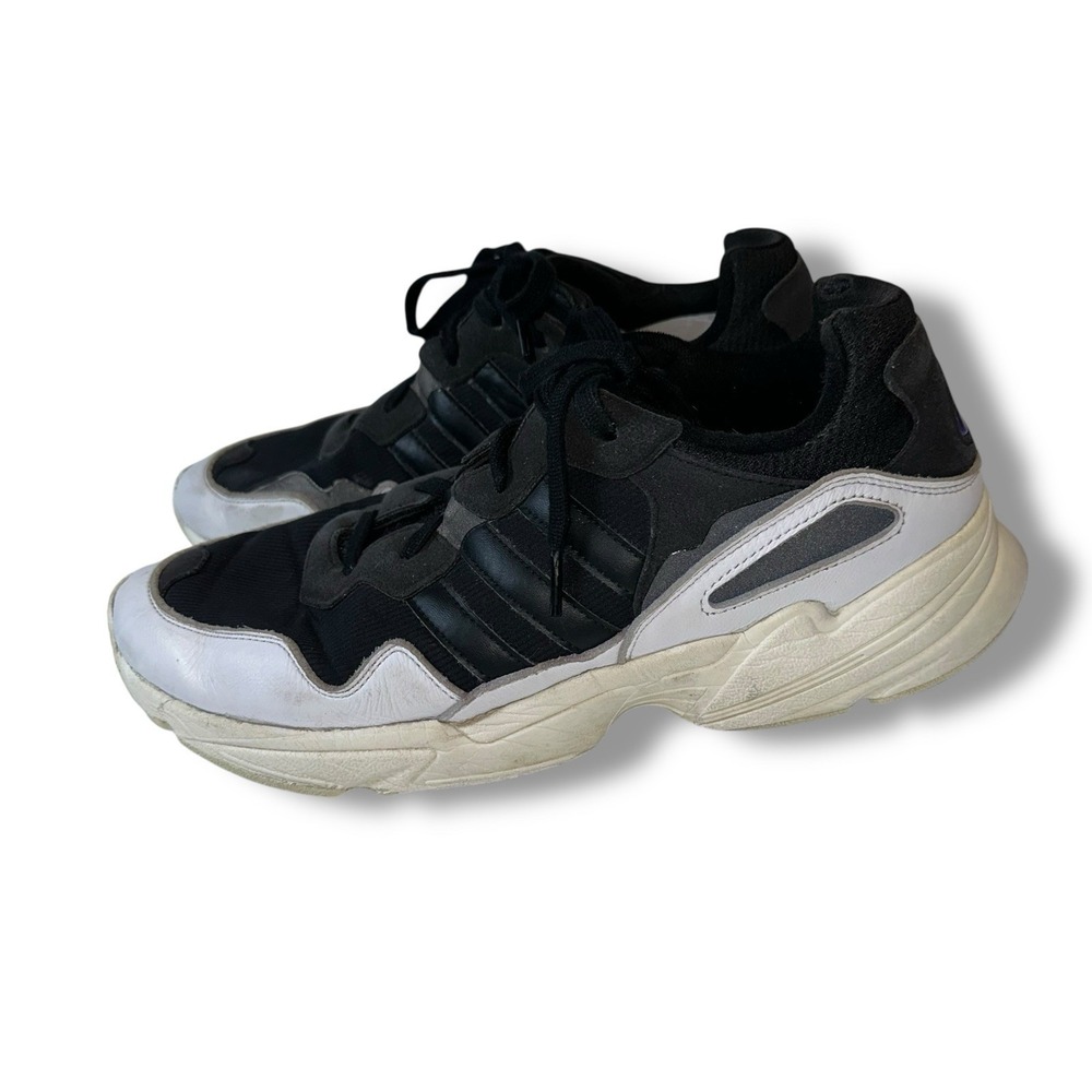 Adidas Yung-96 Cloud White Core Black F97177 Size:‎ US M 12 Black White